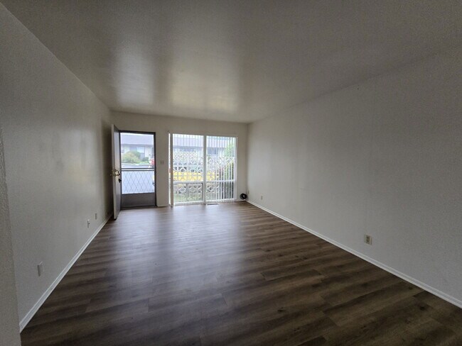 Foto del edificio - 861 NE Alameda Ave