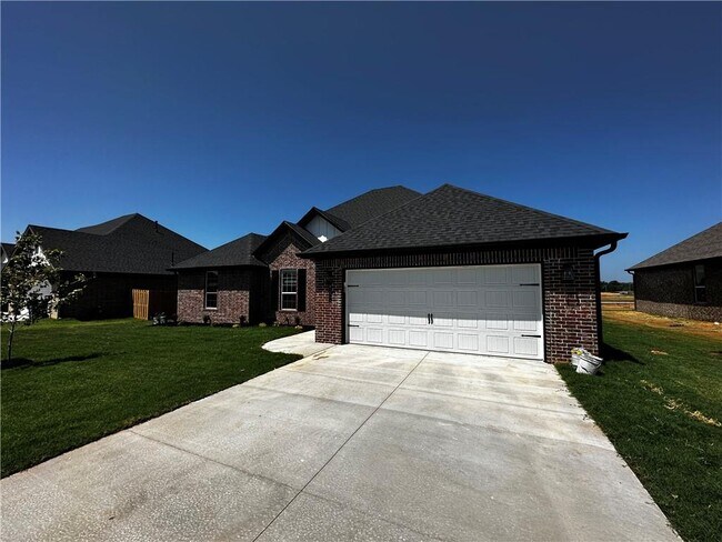 Foto del edificio - 2401 Abbott Ln