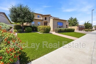 Building Photo - 5808 S Wilson Way