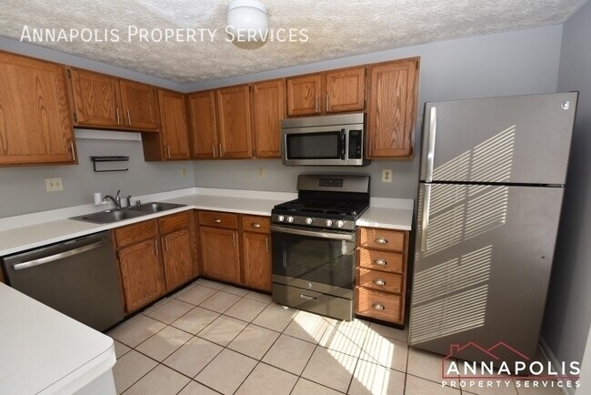 Foto del edificio - 2455 Warm Spring Way