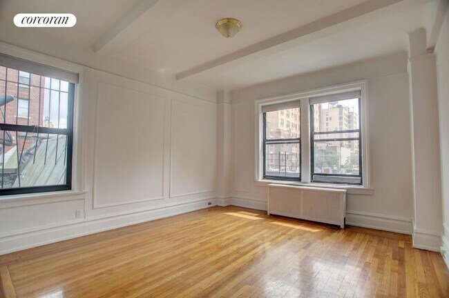 Foto del edificio - 315 W 102nd St