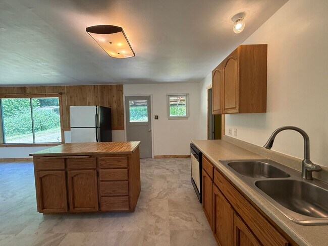 Foto del edificio - 32513 24th Ave NW