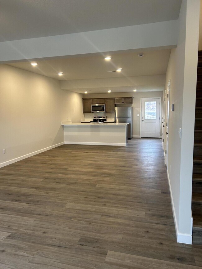 1035 STONEHAVEN Dr, Boonville, MO 65233 House Rental in Boonville, MO