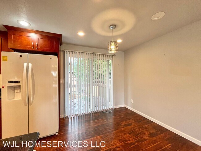 Building Photo - 3 br, 3 bath House - 14038 90th Ave NE