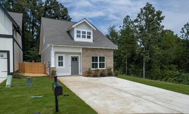 Building Photo - 128 Huntley Dr