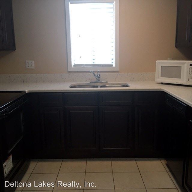 Building Photo - 2 br, 1 bath House - 225 Tomoka