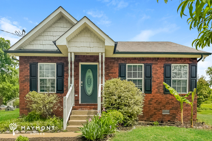 Primary Photo - Charming 3 Bedroom Nashville Home