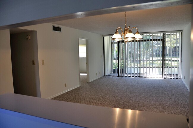 Foto del edificio - 400 18th St