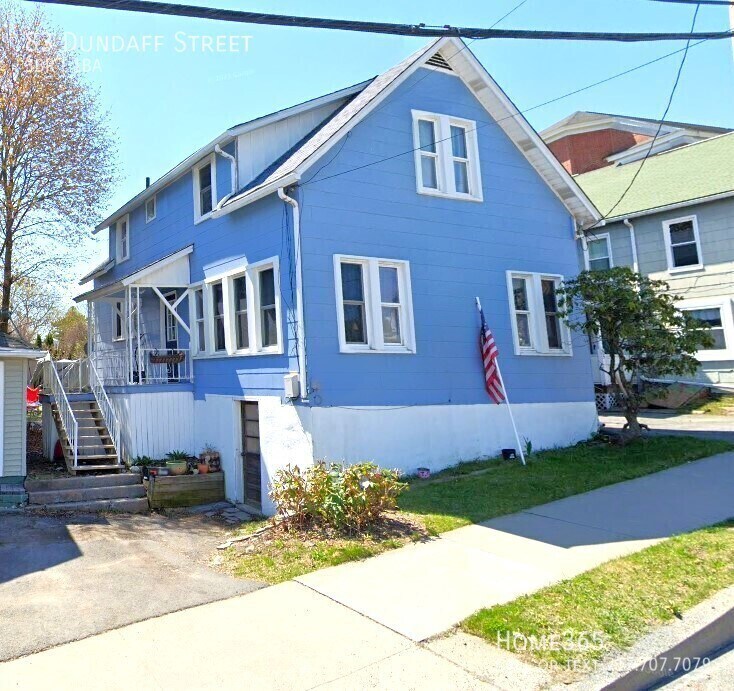 Primary Photo - Precious 3 bed 1 bath Home awaits!