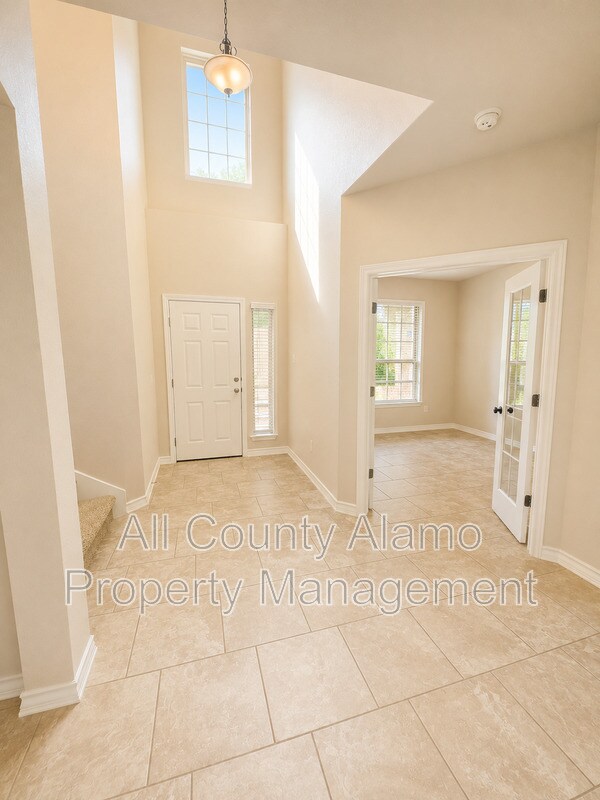 Building Photo - 13710 Aria Cv