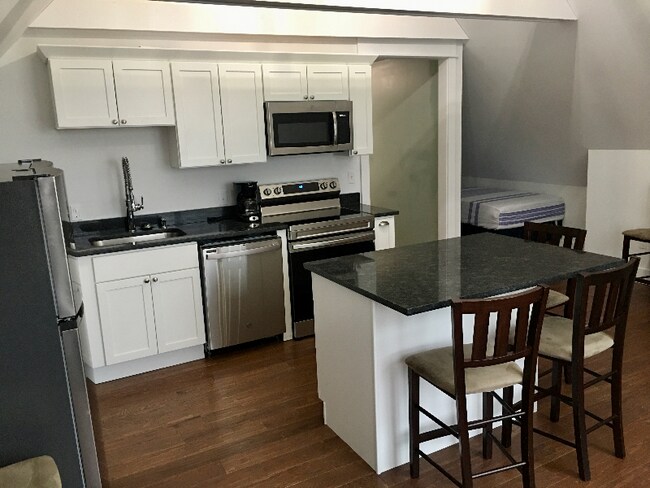 Photo - 68 Gilman St Apartment