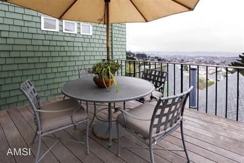 Foto del edificio - 2 br, 2.5 bath House - 393 Corbett Avenue #B