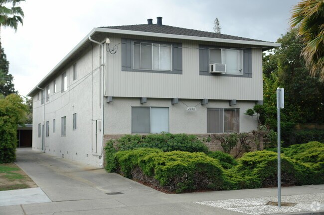 Foto del edificio - 2928 Magliocco Dr,