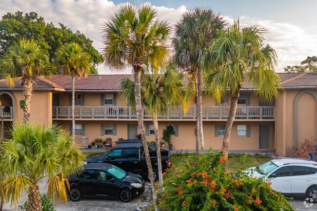 View in Parking Lot - 7503 NW 44th Ct