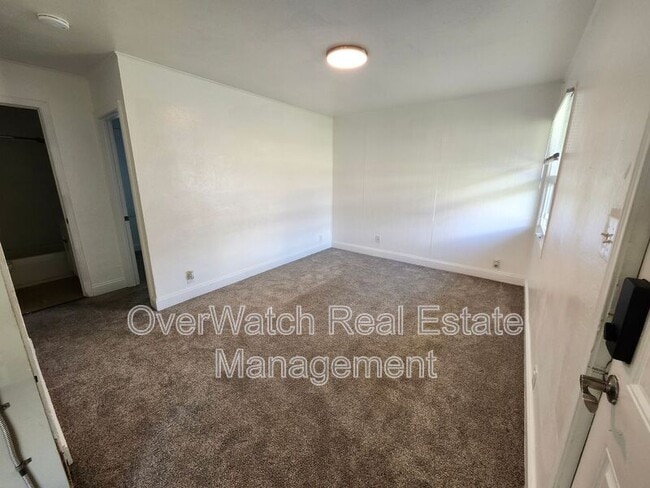 Building Photo - 5157 Chena Ave