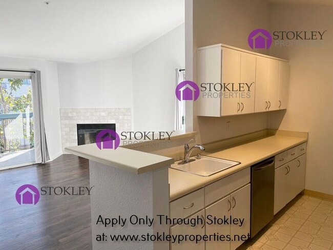 Foto del edificio - 1410 Bel Air Dr