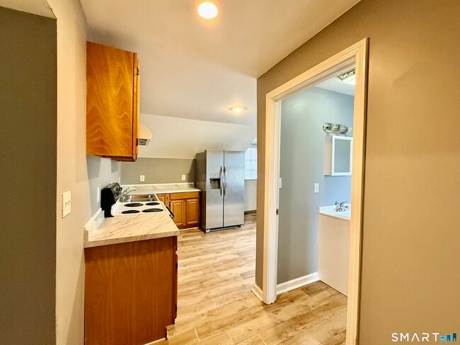 Building Photo - 57 Boswell Ave