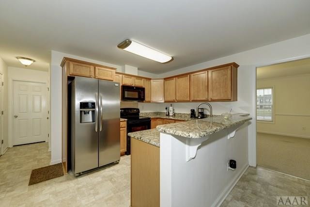 Building Photo - 402 Kingswood Blvd