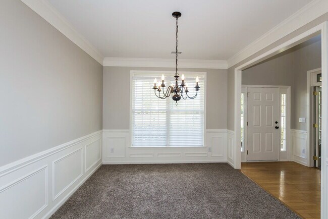 Building Photo - 5794 Crimson Oak Ct