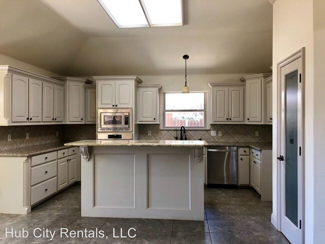 Foto del edificio - 4 br, 2 bath House - 6406 93rd Street
