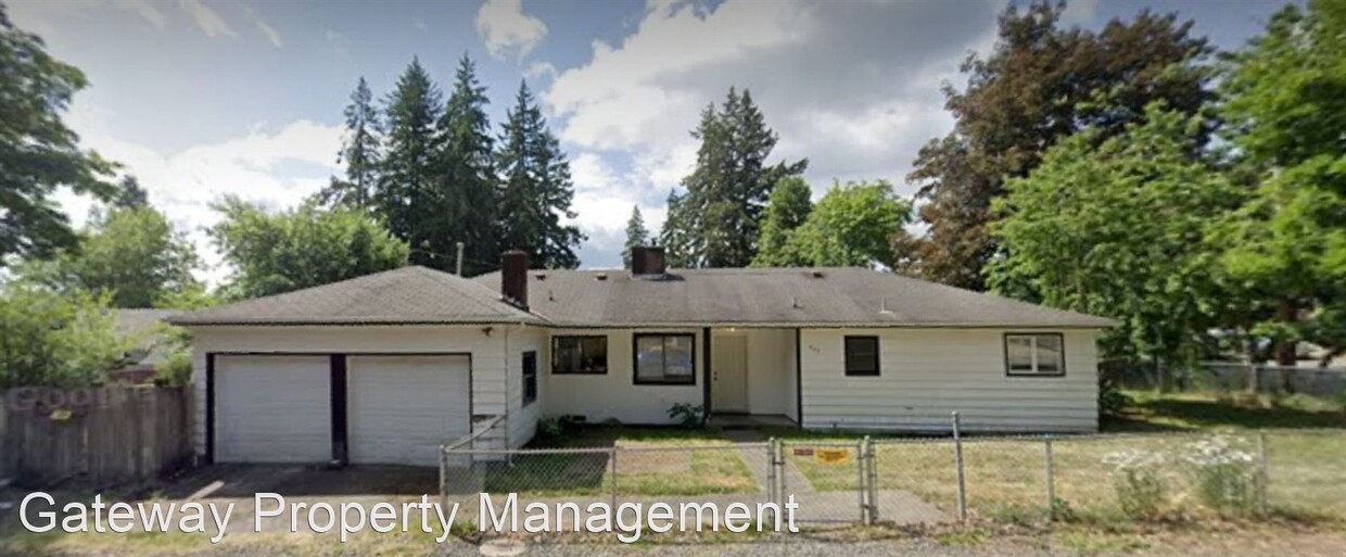 Foto principal - 3 br, 1 bath House - 425 Henry Street