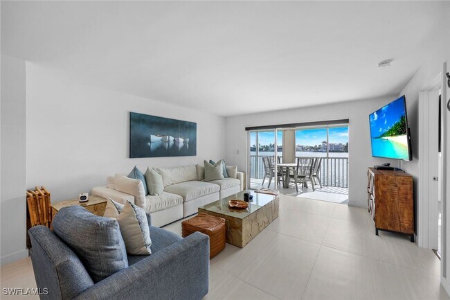 Foto del edificio - 9486 Gulf Shore Dr