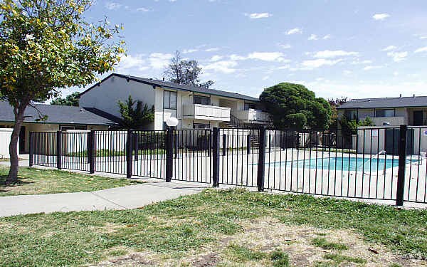 Primary Photo - Bristol Manor