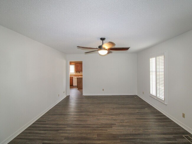 Foto del edificio - Nice Home in Rogersville!