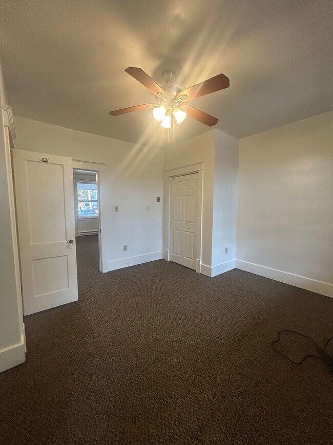 Foto del edificio - 607 S 24th St