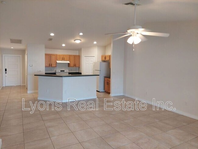 Foto del edificio - 611 SE 5th St
