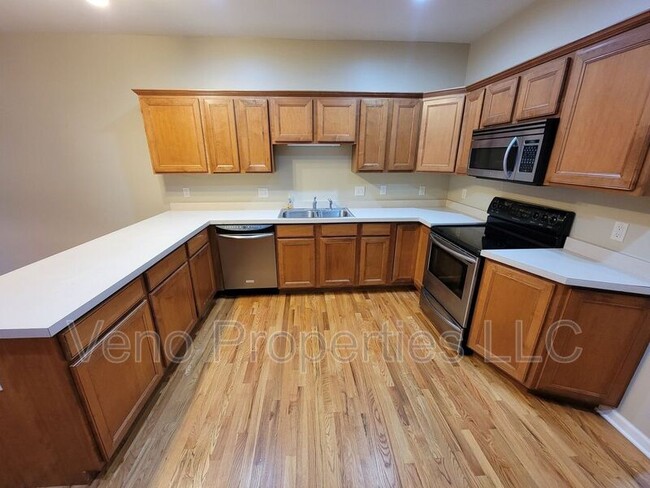 Foto del edificio - 16 Secretariat Ln