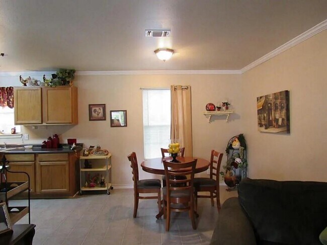 Foto del edificio - 4173-Hwy103w TX-103