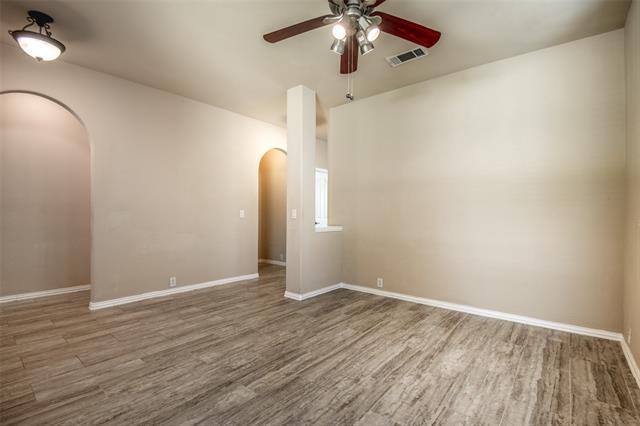 Building Photo - 707 Crestridge Cir