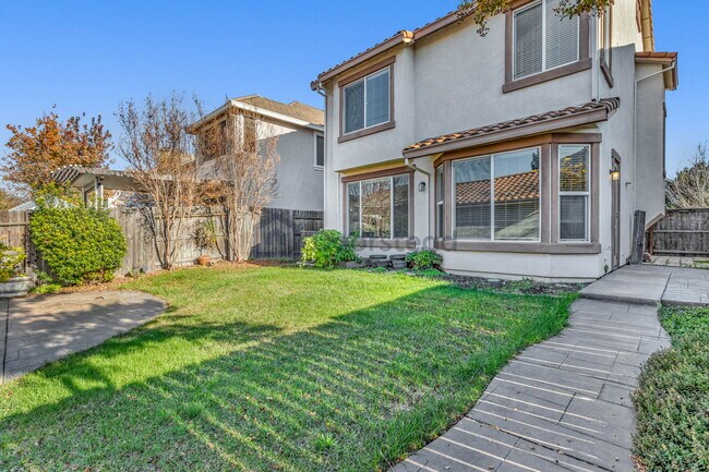 Building Photo - 3185 Parkham Dr