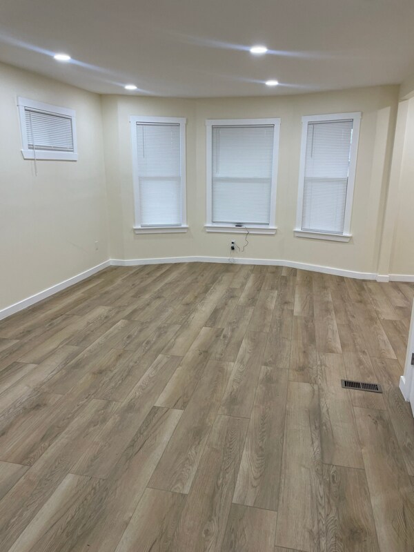 Foto del edificio - 3023 Lothrop