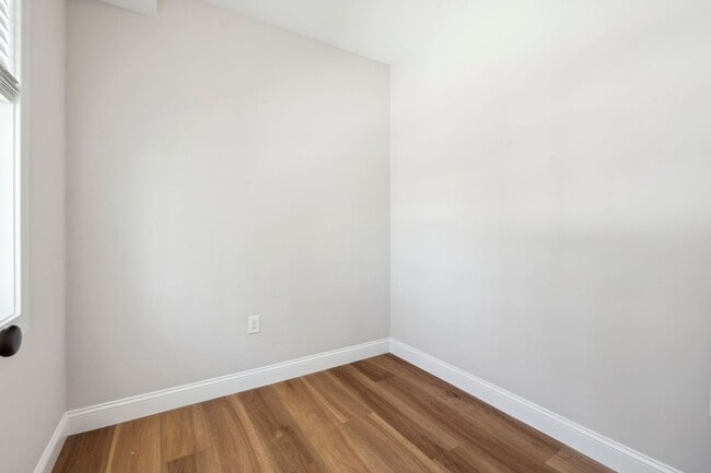 Interior Photo - Bayberry Commons- 3 Bedroom 2.5 Bath Townhomes with 2 Car Garage