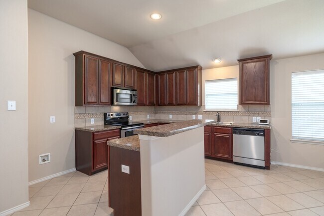 Foto del edificio - 6237 Chalk Hollow Dr