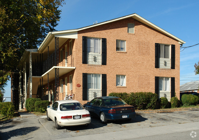 Building Photo - Mountain Avenue Apartments