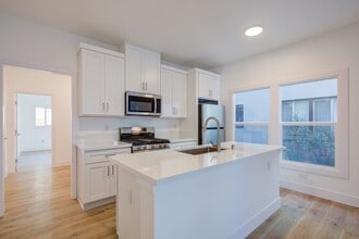 Building Photo - Lexington Residences