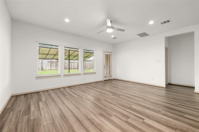 Foto del edificio - 7326 Teton Creek Trace