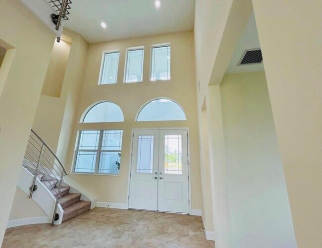 Foto del edificio - 5199 Liberty Ln