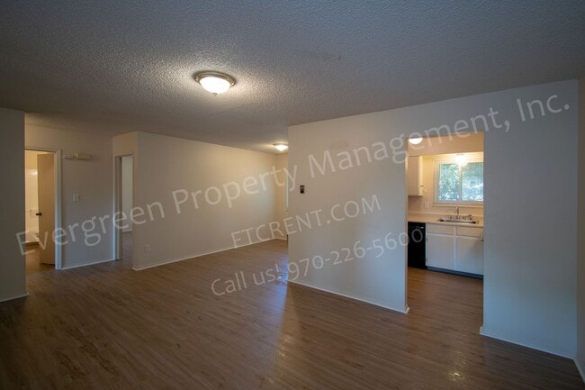 Foto del edificio - 211 N Shields St