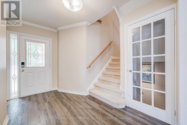 Building Photo - 1366 Brookstar Dr