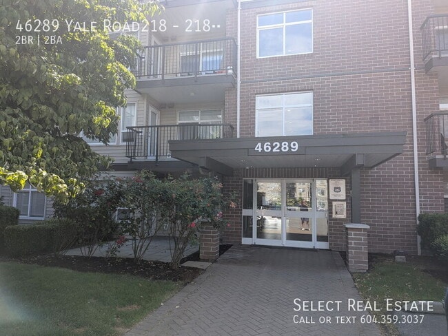 Building Photo - 46289 Yale Rd
