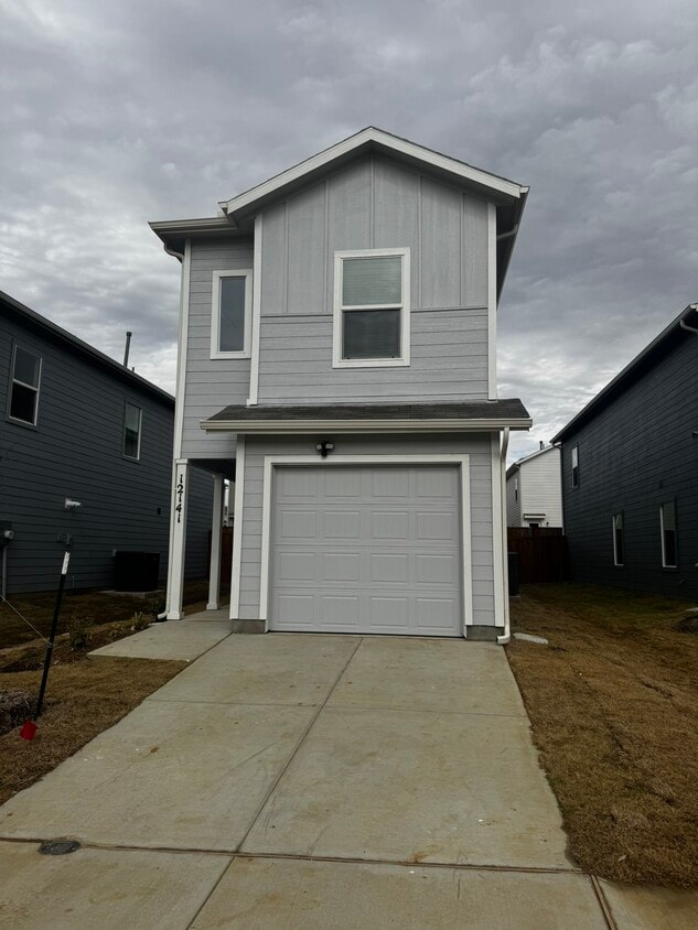 Photo - 12141 Steeplechase Dr (Aubrey, TX)