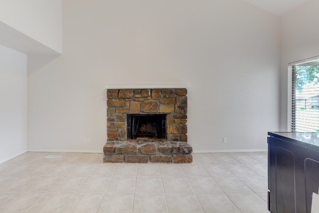 Building Photo - 7012 S 78th E Ave