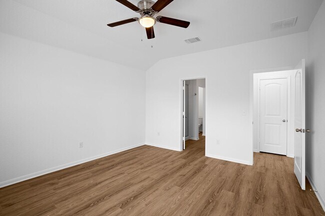 Foto del edificio - 3415 Tilmon Ln.