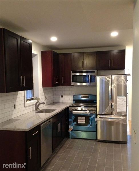 Building Photo - 3610 Ditmars Blvd