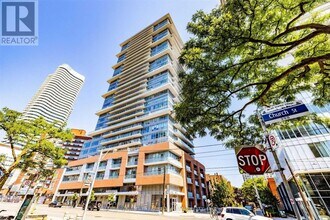 Building Photo - 365 Church St