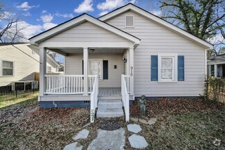 Building Photo - 910 Gibbons St
